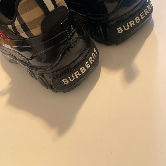 Burberry Women’s Sneakers - Picture 3 of 3